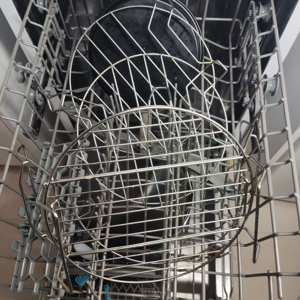 How to wash your multiple air fryer racks in Dish washer