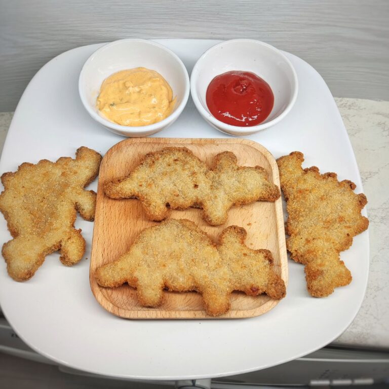 DINO CHICKEN NUGGETS IN THE AIR FRYER