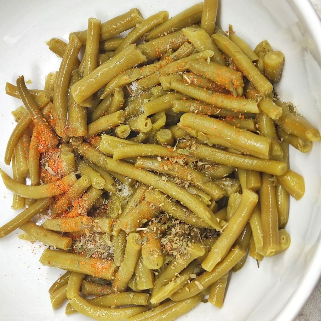 
Air frying canned green beans is a convenient, healthy, and delicious way to enjoy this versatile vegetable. Made with just a handful of ingredients with crispy coating, leaving minimal clean-up