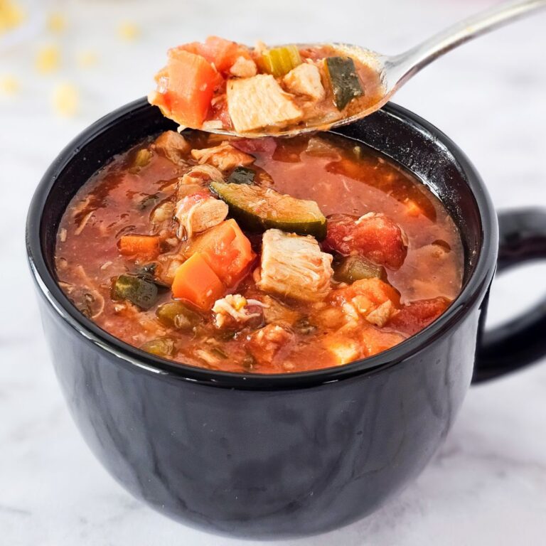 Easy Instant Pot Chicken Minestrone Soup Recipe