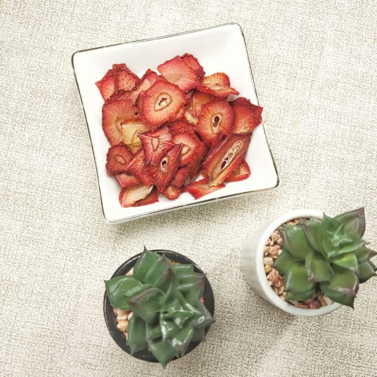 Air Fryer Strawberries Recipe: Dehydrated