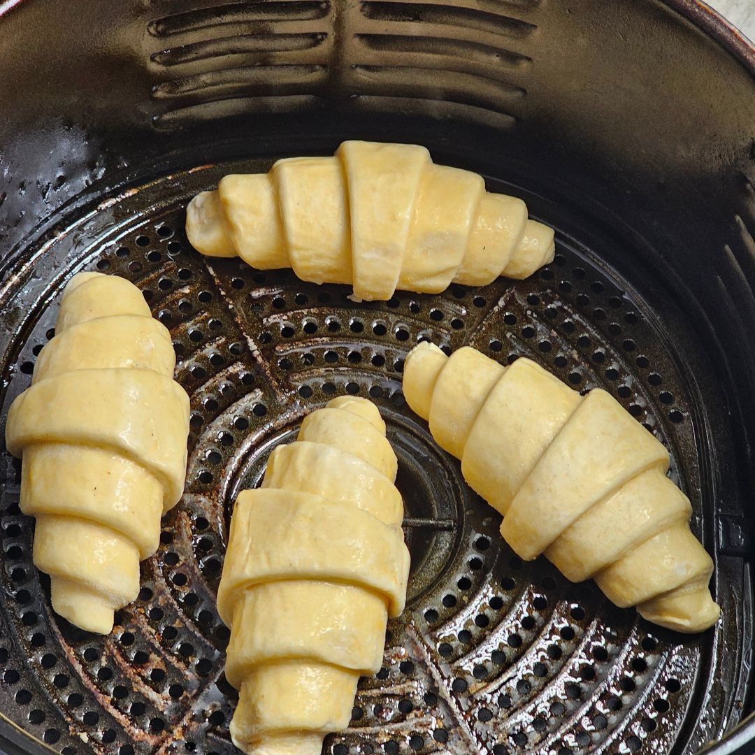 air-fryer-croissants-in-minutes-easy-quick-and-healthy-recipes-from