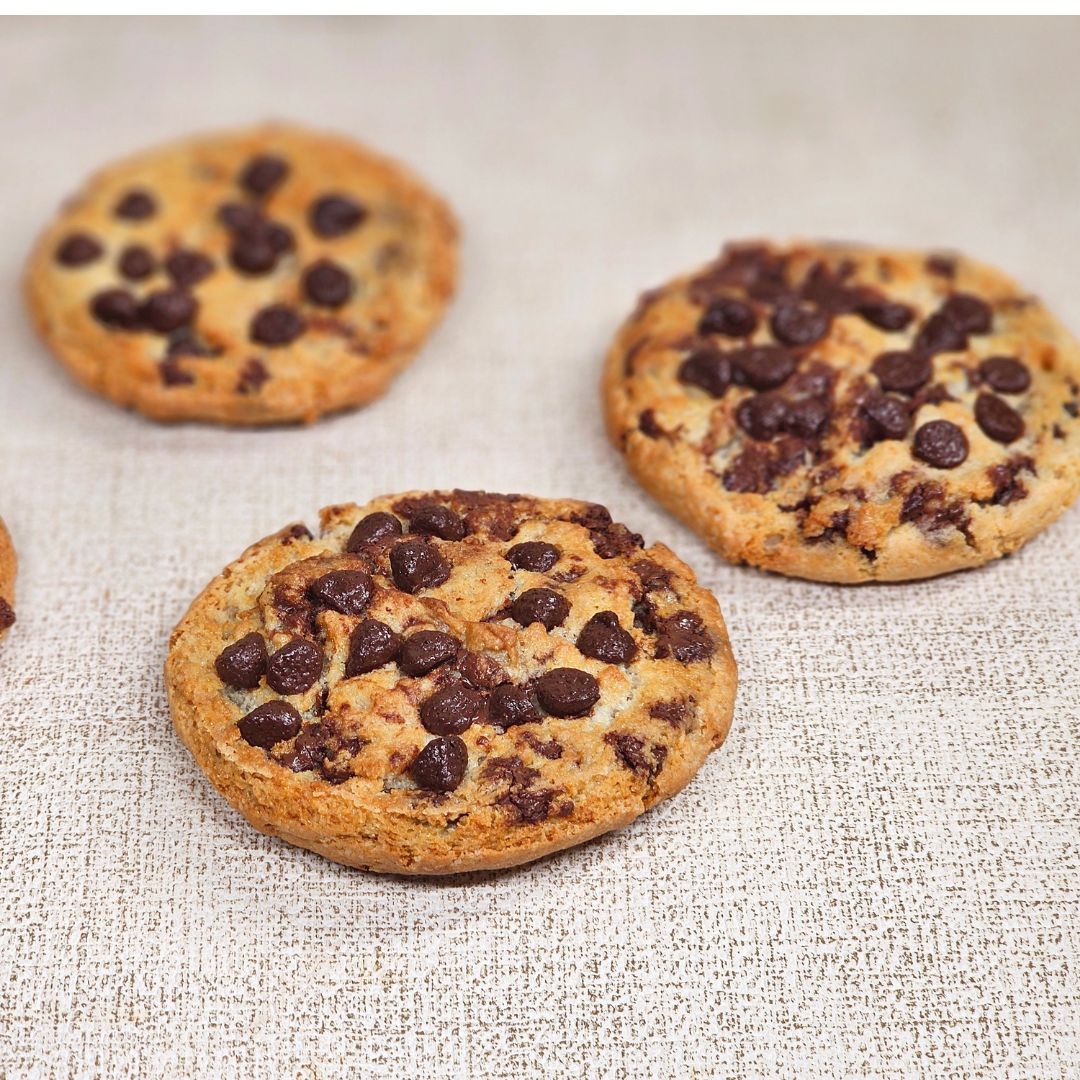 Easy Air Fryer Chocolate Chip Cookies Recipe